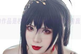 羊大真人的作品是校服，但我恨不得放飞自我，掀起个风潮！