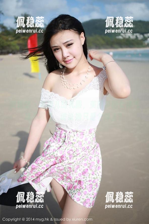 美媛馆 - 唐琪儿的礼服，美图中的女神气场不可挡，谁说她只是个博主？