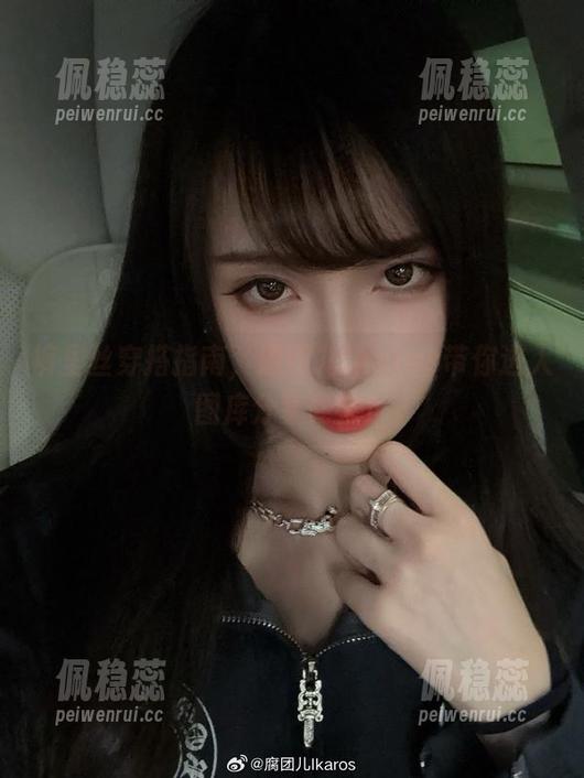 裤里丝穿搭指南，腐团儿Ikaros带你进入图库分享殿堂！