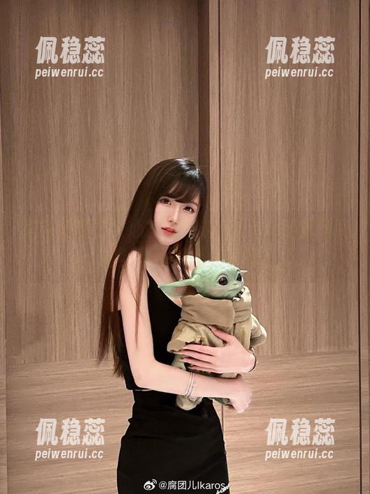 腐团儿Ikaros 作品集直击人心?腐团儿Ikaros的新写真,玛修·基列莱特让我想多了