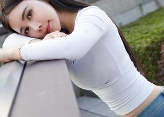 蜜桃社 – 在图库里找到标记油亮的Sukki，下不下载你说了算！