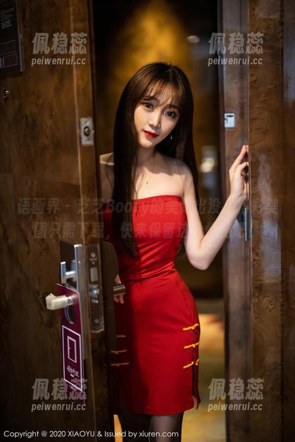 语画界 - 芝芝Booty的美臀出没，精彩美图只需下载，快来保留这份惊艳吧！