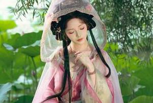 透过高跟鞋看雯妹不讲道理，资源丰富到令人咋舌在其中