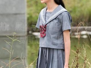 魔镜街拍：黑丝与黑网的闺蜜游戏，全免费图集大揭晓！