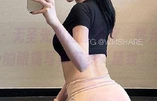 微密圈 – 无圣光的油腻角度，黎允熙baby的眼镜写真有多“精致”？